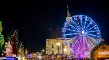 „PLANETA CRĂCIUN” - târgul cu tematică de sărbători organizat de UNTOLD Universe în Piața Unirii din Cluj-Napoca se deschide pe 22 noiembrie