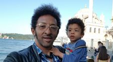 Leon, fiul lui Kamara, a fost operat în Barcelona. Cum se simte micuțul acum