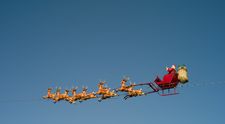 Santa Tracker 2025 LIVE. Unde se află Moș Crăciun chiar acum și cum îl poți urmări cu NORAD și Google