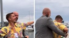 Emil Rengle și Cătălin Zmărăndescu, la plimbare pe aceeași trotinetă: 