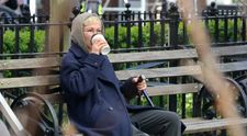 Celebra actriță a fost surprinsă de paparazzi pentru prima dată în public alături de bebelușul său, la cinci luni după ce a devenit mamă