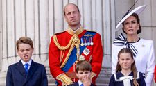 Moment fabulos cu prințul Louis la Trooping the Colour. Nici Kate Middleton nu și-a putut stăpâni zâmbetul, a făcut deliciul publicului