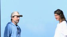 Este cu 30 de ani mai tânără decât el și mulți bănuiesc că ar fi însărcinată. Cum arată iubita lui Luke Wilson, Carlson din filmul „Detectiv fără voie”