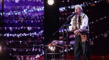 Românii au talent 2023. Jane Matei, octogenarul care a ridicat sala și juriul în picioare: „E maestru la suflat!”