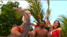 Moment senzual de dans twerk la Survivor