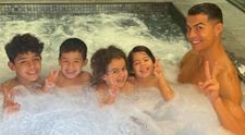 Cristiano Ronaldo și Georgina au dezvăluit sexul gemenilor. Modul inedit prin care ceilalți copii au aflat vestea