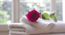 (P) Răsfăț de zeiță: Cum pregătești cada pentru o baie relaxantă