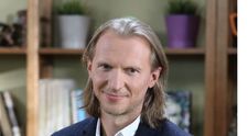 Transformarea prin care a trecut Ruslan Cojocaru. Cum au reacționat soția și fetele sale