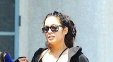 Vanessa Hudgens si-a uitat sutienul acasa! FOTO