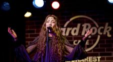 Ligia Hojda reprezinta Romania in cadrul competitiei globale Hard Rock Rising