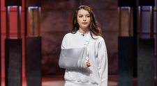 VIDEO Ioana Radu, eleva care vrea să-i ajute pe adolescenți să pună pe hârtie ceea ce gândesc