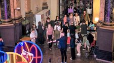 Cea mai valoroasă expoziție din istoria Art Safari, cu opere din colecția Victoria & Albert Museum, în această toamnă