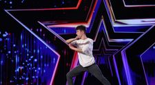 Românii au talent 2021: Armand Săvulescu a combinat două stiluri de dans și a câștigat admirația juraților