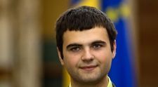 La 19 ani, un elev din Ramnicu Valcea a ajuns in topul revistei Time al celor mai influenti tineri din lume, alaturi de fiica lui Obama