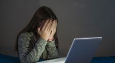 Atenție, părinți! Ce este cyberbullyingul (hărțuirea online) și cum îi putem proteja pe cei mici: „Poate fi chiar mai grav decât bullyingul clasic”