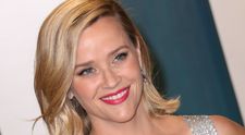 Cât de frumoasă e fiica lui Reese Witherspoon! Tânăra de 20 de ani pare sora mamei ei