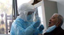 Chinezii au început să raporteze și bolnavii de Covid-19 fără simptome. Câte cazuri au în 3 zile