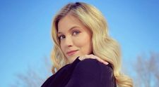 Andreea Ibacka, schimbare radicală de look. Vedeta și-a vopsit părul în culoarea roz
