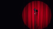 Un celebru comediant, găsit mort după ce a căzut de la etajul opt al unei clădiri! Avea 43 de ani