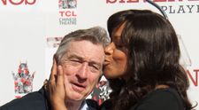 Cum arată fiica de șapte ani a lui Robert de Niro, pentru care actorul se luptă cu fosta soție