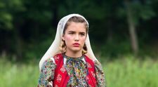 Ambasada României în Turcia sărbătorește ia românească cu o prezentare de modă de excepție și un eveniment caritabil