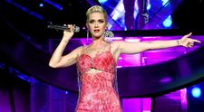 VIDEO Katy Perry a cântat în baie și s-a filmat cu telefonul. „Eu și trupa facem cele mai ciudate chestii”