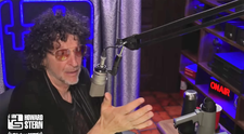 Howard Stern a ieșit din buncărul privat după doi ani de izolare. De ce s-a ascuns de lume