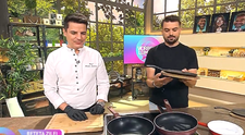 Cum pregătești creveții delicioși ca în Grecia! Chef Silviu Nedelea îți dă, pas cu pas, rețeta perfectă și simplă pentru faimoșii creveți saganaki