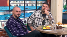 Micutzu și Adrian Nicolae, dezvăluiri despre prietenia de peste două decenii care îi leagă. Pasiunea pentru actorie a fost numitorul comun: „. Nu am știut că o să fim prieteni pe viață”