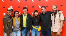 Cea mai așteptată comedie a anului, “Încă Două Lozuri”, intră în cinematografe în această toamnă