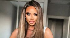 Bianca Drăgușanu este hărțuită de un bărbat necunoscut. Vedeta a postat mesajele pe care individul i le trimite, iar fanii i-au recomandat să meargă la Poliție: „Ba mă iubește, ba îi sunt datoare cu vreo 200-300 mii euro”