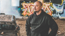 Puya a fost jefuit! Ce i-au luat hoții din curte și cum a reacționat artistul: „Fraiere!”