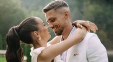 Cum arătau Vlăduța Lupău și Adi Rus la începutul relației. Fostul fotbalist își sărbătorește ziua de naștere astăzi. Modul în care artista și-a surprins partenerul de viață: „Ca să nu uităm de unde am început”