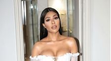 O britanică a cheltuit 2 milioane de dolari ca să arate precum Kim Kardashian