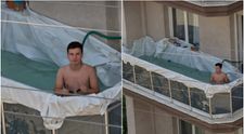 Distracție de vară sau dezastru iminent? Un bărbat și-a transformat balconul în piscină, iar internetul a luat foc: „De asta femeile trăiesc mai mult