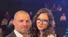 Cleopatra și Pavel Stratan sunt împreună pe scenă și dau România mai tare! Momentul e special