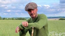 David Beckham își construiește lac artificial pe domeniul impresionant de la țară