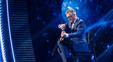 Povestea inedită a moldoveanului care cântă la fierăstru! Ce concert le-a oferit Sergiu Nichitovschi juraților de la Românii au talent: „E incredibil! Eu nu am mai auzit așa ceva până acum!”