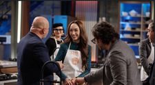 Prima degustare a serii! Concurenții Masterchef abia acum află ce miză mare e aruncată în joc: ”Îl folosești pentru a te salva de testul sub presiune!”