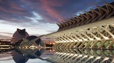 Mărturiile unei turiste românce, care a fost zilele trecute în Valencia, în timpul inundațiilor. ”Nu am văzut mașini unele peste altele aduse de ape”