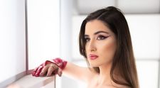 Andrada Popa, finalistă Eurovision România 2023, a lansat clipul piesei „No time for me”