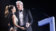 Anii trec, dar Eva Longoria e tot mai senzuală! Actrița de 49 de ani a întors toate privirile la Gala amfAR de la Veneția, într-o rochie transparentă: „Ai îmbătrânit ca vinul bun!”