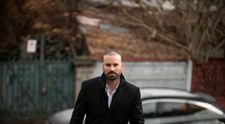 Șef sub acoperire, 23 octombrie 2025. Cine este Vlad Ronea, proprietarul sălilor de fitness 18 Gym, și cum a luat naștere afacerea estimată la 18 milioane de euro. Reacția soției sale după schimbarea de look este incredibilă: „Rămânem la varianta fără păr”