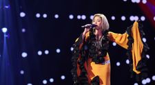 Românii au talent 2022: Elena Demirdjean, aplaudată în picioare de toți jurații: “Aveți o voce de invidiat!”
