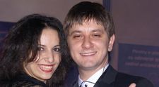 Il vezi mereu la TV, dar nu stiai ca are o sotie atat de frumoasa. Cum arata femeia care i-a daruit lui Octavian Strunila doi copii