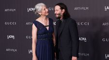 Iubita lui Keanu Reeves, confundată cu o actriță faimoasă. Cum a racționat femeia de 74 de ani