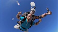 Will Smith, viral pe internet la 50 de ani. Starul din Bad Boys face toate nebuniile pe care le-a evitat la 20