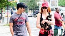 Joe Jonas și Sophie Turner și-au făcut tatuaje identice, în memoria câinelui lor ucis de mașină