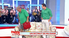 Ce face un milionar cand se plictiseste? Pune la cale o farsa care tine pe jar toata presa din Romania