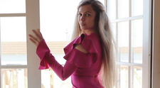 Lora, fotografia care a strâns în timp record 30.000 de like-uri. ”Sunt ca o carte deschisă. Scrisă în chineză”